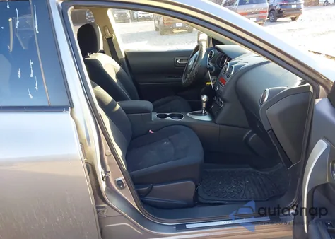 2010 Nissan Rogue S z USA, uszkodzony, nr VIN JN8AS5MV3AW608471